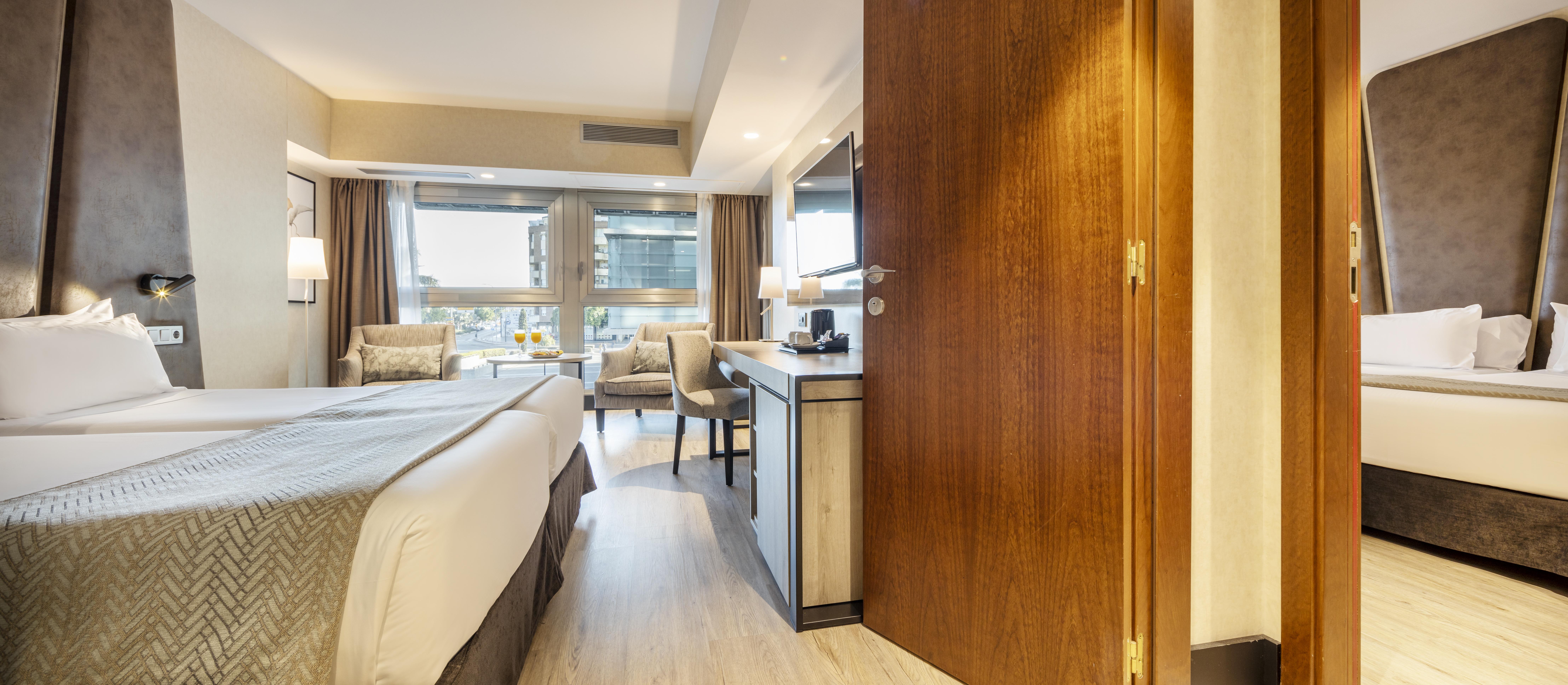 Ilunion Malaga Hotel Екстериор снимка