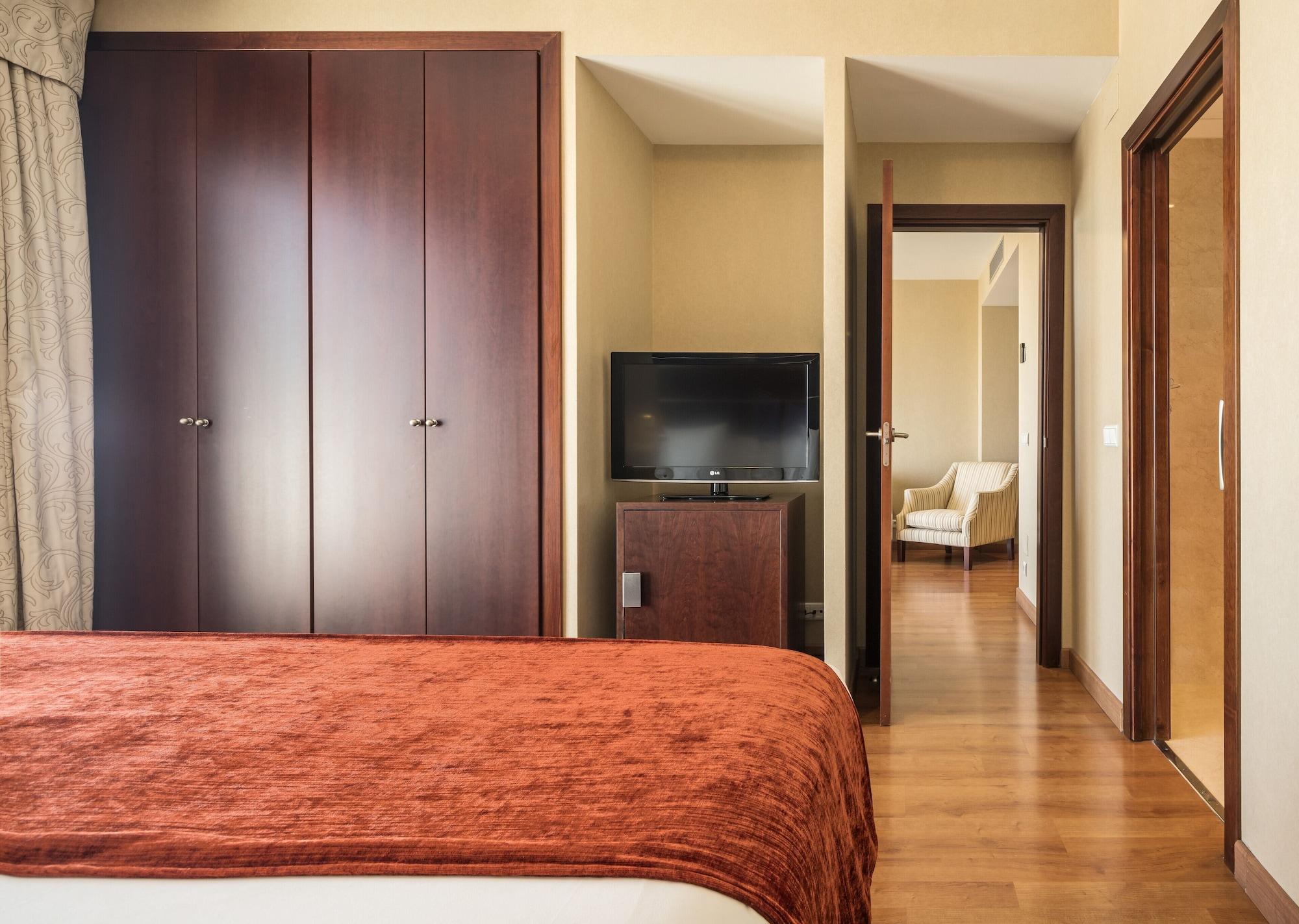 Ilunion Malaga Hotel Екстериор снимка